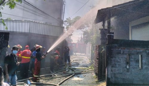 Si Jago Merah Lahap Rumah 2 Lantai Di Denpasar 3 Sertifikat Tanah Ludes