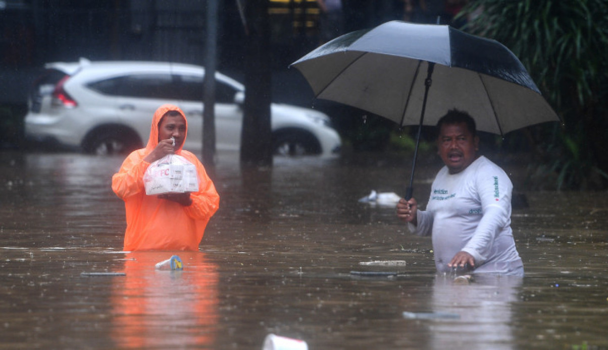 Pernyataan Jokowi Saat Jadi Gubernur Jakarta Soal Banjir Kembali Disorot, Eh Diceletukin: Hebatnya Banyak yang Percaya