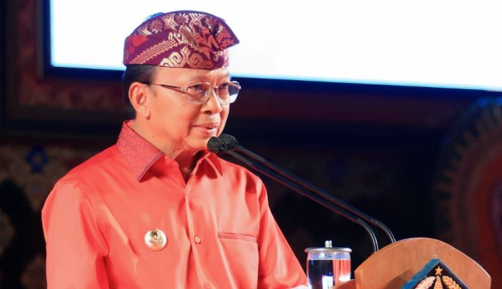 Gubernur Koster Ajak Krama Bali Perkokoh Solidaritas